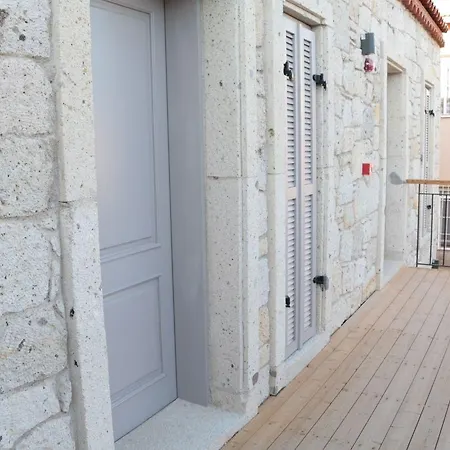 Cona 2* אלאקאטי