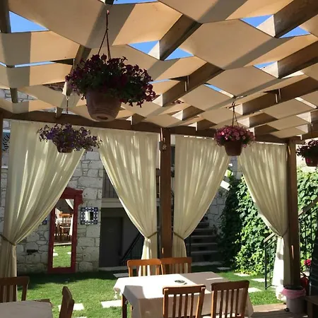 çona Butik Alaçatı