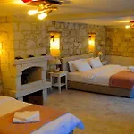 Cona فندق