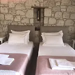 فندق Cona ألاتشاتي