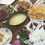فندق Cona ألاتشاتي